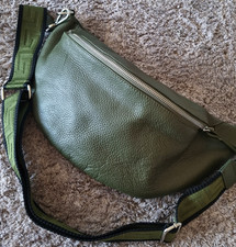 ITALY LEDER BRUST BAUCH HÜFT GÜRTEL TASCHE CROSS OVER BODY BAG Schultertasche