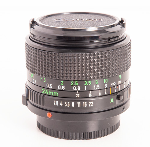 Canon 24mm 8 - 24mm, *lesen