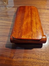 Zigarrenetui aus Holz