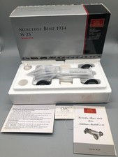 Modellautos 1:18 CMC Mercedes Benz 1934 W25 mit OVP