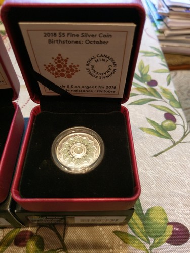 Kanada fine silver coin - $,