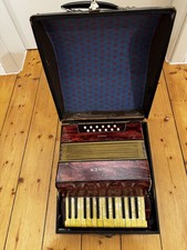 Harmonika (Akkordeon) Marke