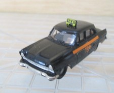 BREKINA 1:87: Ford Taunus 17m