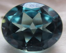 1 synthetischer Spinell 11x9