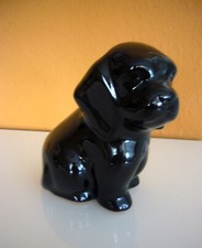 Rottweiler Figur aus Keramik