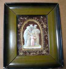 Alte Klosterarbeit Kastenbild Schaukasten Heilige Familie hinter Glas Perlen