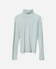 Everlane The Air Turtleneck