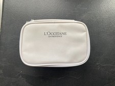 L'Occitane Amenity Kit Air