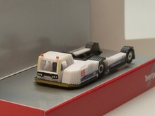 Herpa Wings Goldhofer AST-2