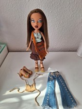 Bratz Barbie Puppe Strut It Yasmin