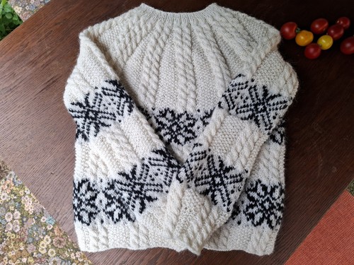 Islandpullover mit zopfmuster - islandpullover,
