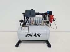 Jun-Air Modell 6/6-4 Still