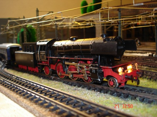 Märklin 014 dampflok - br,