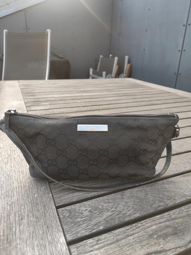 Gucci boat bag - gucci,