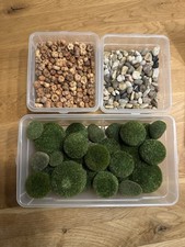 Deko Moossteine  grün / Dekosteine / Holzdeko wie Minikürbisse / Bastband / Moos