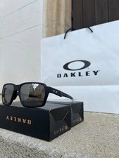 Oakley Black Prizm Polarized