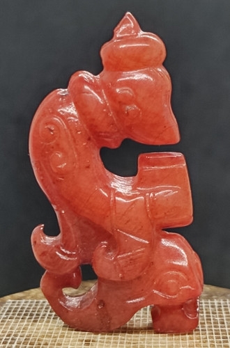 Alte skulptur jade - alte,
