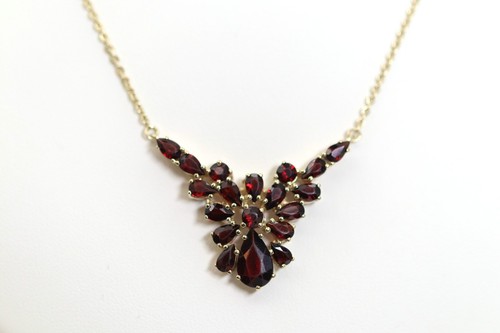 Yellow gold garnet necklace - yellow,