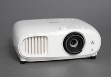 Epson EH-TW7000 LCD-Beamer 4K