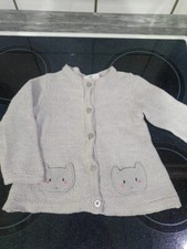 Hellgraue "Katzen" Strickjacke