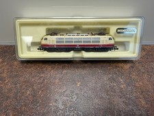 Minitrix 2057 E-Lok BR 103 133-5 der DB, beige/rot, OVP