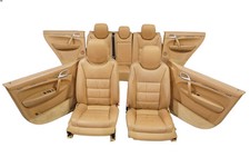 Sitzausstattung Sitze