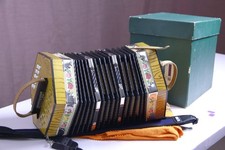 Konzertina Concertina 20 Knöpfe G/D 3-er Balg OVP Klingental BRD -gebraucht- mod