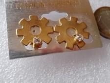 Ohrclips goldfarben glänzend