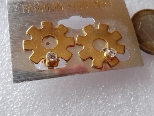 Ohrclips goldfarben glänzend