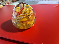 Studioglas Paperweight Gelbe