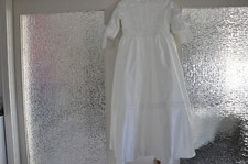 Weißes, elegantes Blumenmädchenkleid für die Hochzeit, O-Ausschnitt, bodenlang,