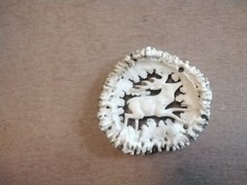 Alte große geschnitzte