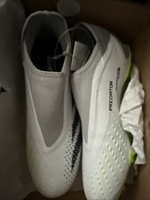 Predator Fußball Schuhe Größe 43/1.2