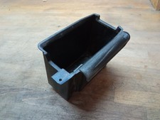 Batteriefach Batteriehalter Original für Vespa Sprint Primavera 50-125ccm Roller