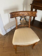 Klassizistischer Stuhl mit Delphinen Italien um 1810