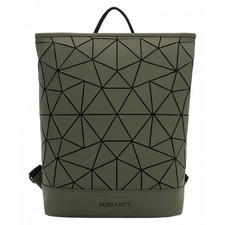 Suri Frey Sprots Jessy-Lu