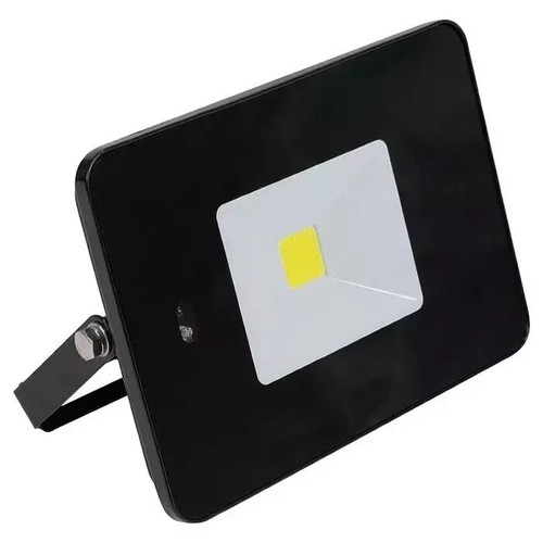 Robuster außenstrahler mit - robuster,