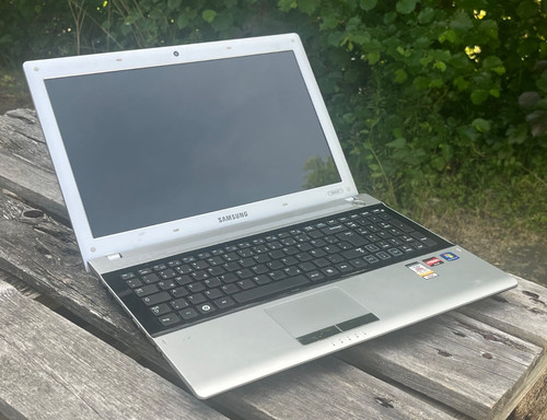 Samsung rv515 s01 notebook - rv515-s01, ~