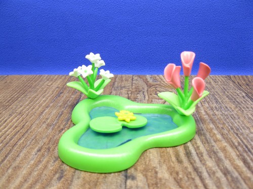 Teich mit blumen zubehör - teich,
