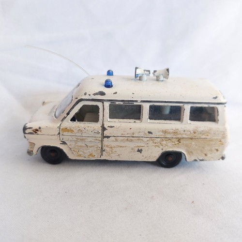Mes 99472 siku 268 - v, ford