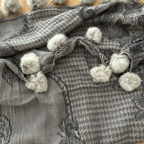 Neuer wollschal mit - mit, fell