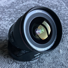 Canon EF 16-35mm f/4L IS USM Weitwinkelzoom in OVP Top