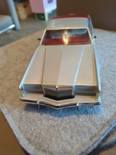 1/18  Lincoln Continental Mk.V