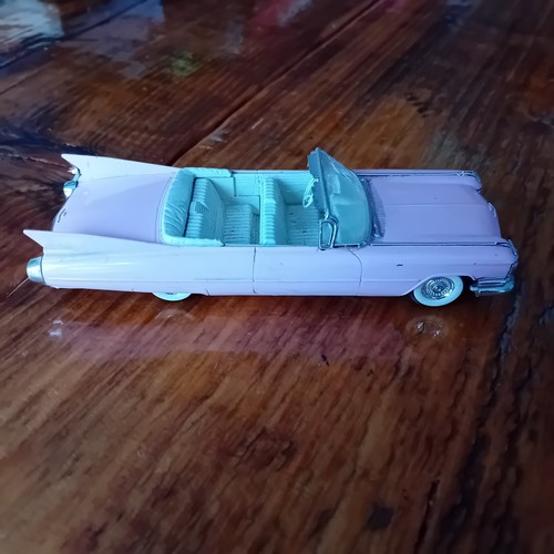 Vitesse 1959 pink - pink, cadillac