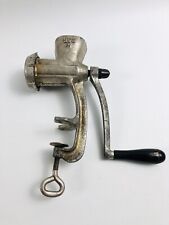 Alter Gusseisener Fleischwolf