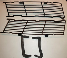 BMW E3 2.5-3.3 orig Satz Gitter Motorhaube,mit Gummi-Abdichtung Unterseite,NOS