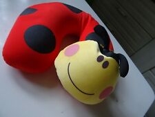 Neu Reisekissen Relaxkissen Nackenkissen Nackenhörnchen Marienkäfer w mila haba