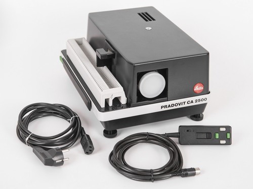 Diaprojektor leitz leica - /,