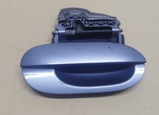 BMW E39 Türgriff aussen vorne rechts Stahlblau Metallic Griff Kunststoff 372