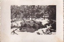Foto - Soldaten mit Stahlhelm